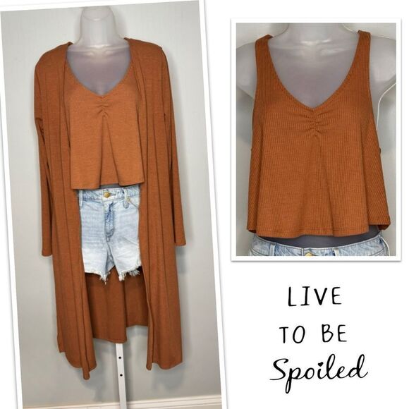 Live To Be Spoiled Knit Tank and Duster Set, Medium - Picture 1 of 16